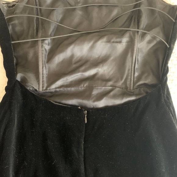 Laundry Black Lined Velvet Dress - Picture 4 of 5